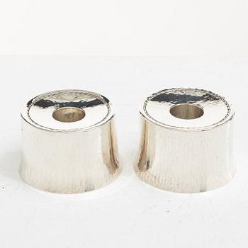 Ingrid Råström, & Lennart Råström, candlesticks, a pair, silver, CG Råström, Stockholm 1972-1975.