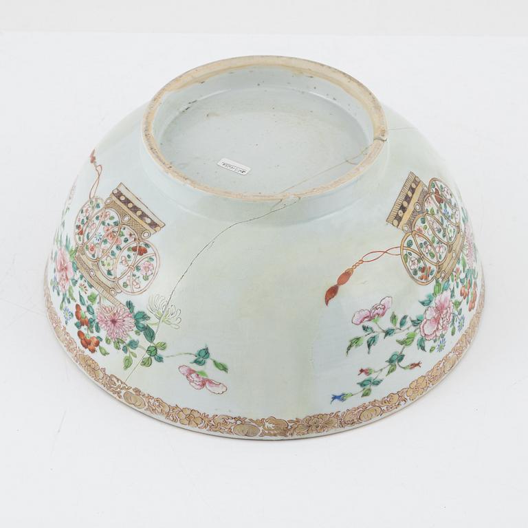 A Chinese famille rose punch bowl, Qing dynasty, Qianlong (1736-95).