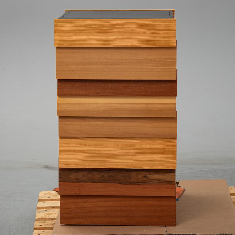 Raw Edges and Shay Alkalay, "Stack 8 drawers", Established and Sons 2008.