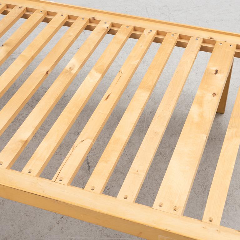 Alvar Aalto, dagbädd, modell 710, Artek, Finland.