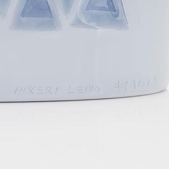 Inkeri Leivo, pullo, posliinia, signeerattu Inkeri Leivo, Arabia.