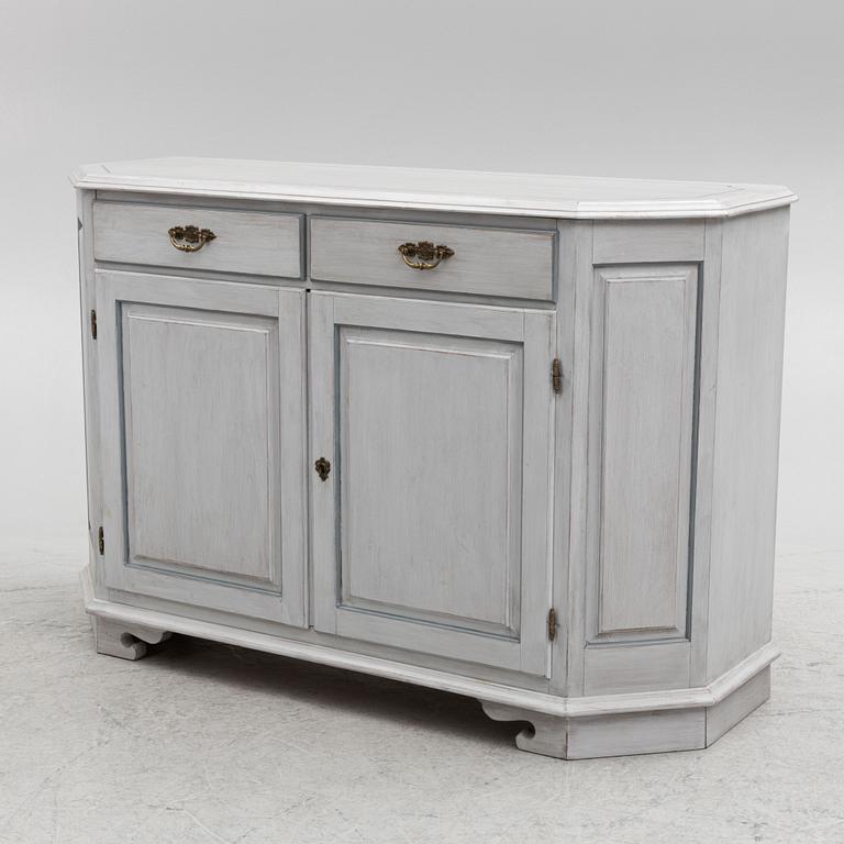 Dining table, sideboard, 12 chairs, 2 armchairs, Gustavian style, second half of the 20th century.