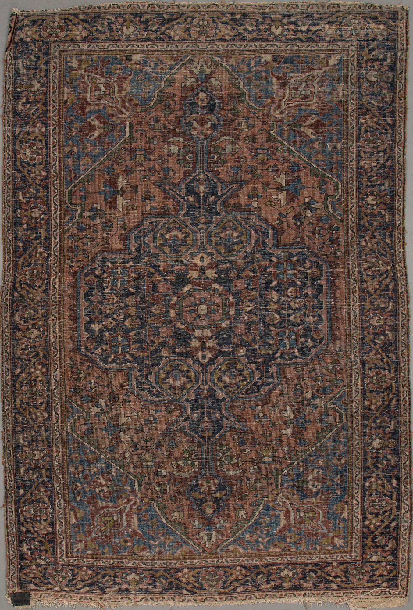 MATTA, antik, Persien. Ca 198x133 cm.