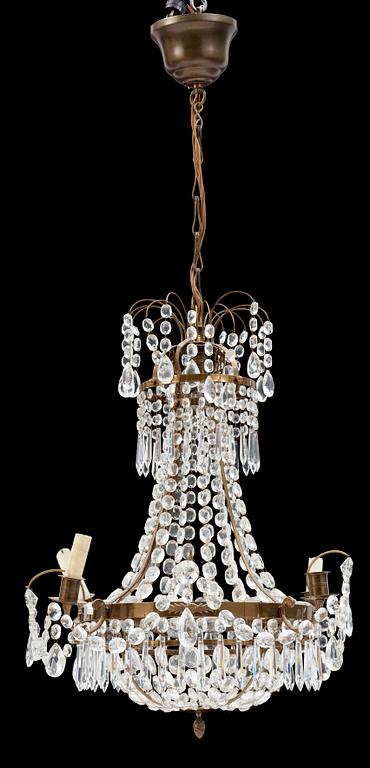 LJUSKRONA, gustaviansk stil, 1900-talets mitt. Höjd ca 55 cm.