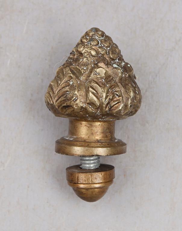 PRAKTURNOR, 1 par, porslin, Frankrike, 1900-tal.