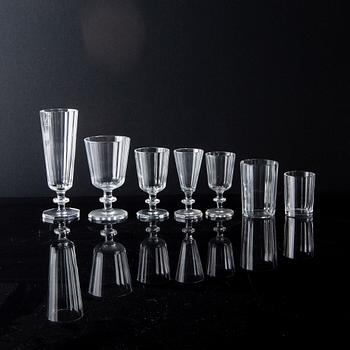 ELIS BERGH, a part 'Karlberg' glass service, for Kosta, 59 pieces.