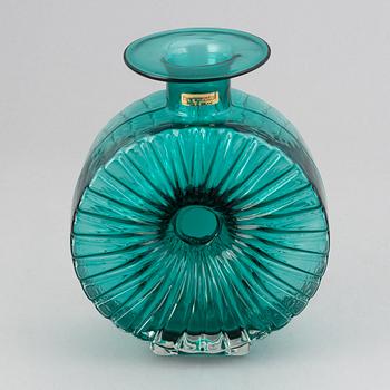 Helena Tynell, a 'Solflaskan' glass vase, Riihimäen Lasi Oy, Finland. In production 1964-1974.