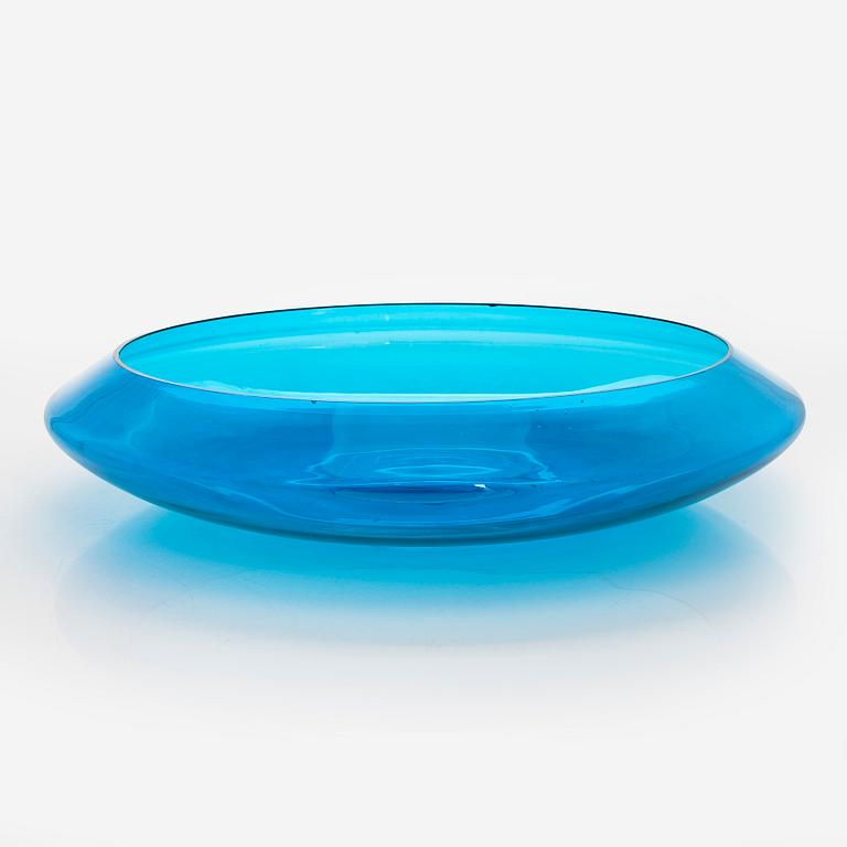 Nanny Still, a 15-piece 'Harlequin' glassware for Riihimäen Lasi Oy.