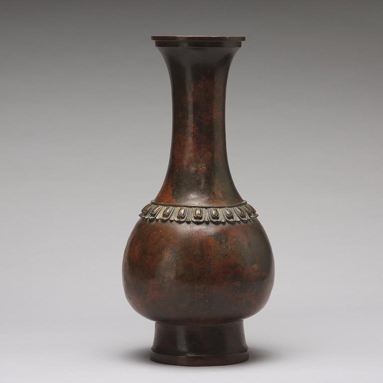 VAS, brons. Qingdynastin, Kangxi (1662-1722).