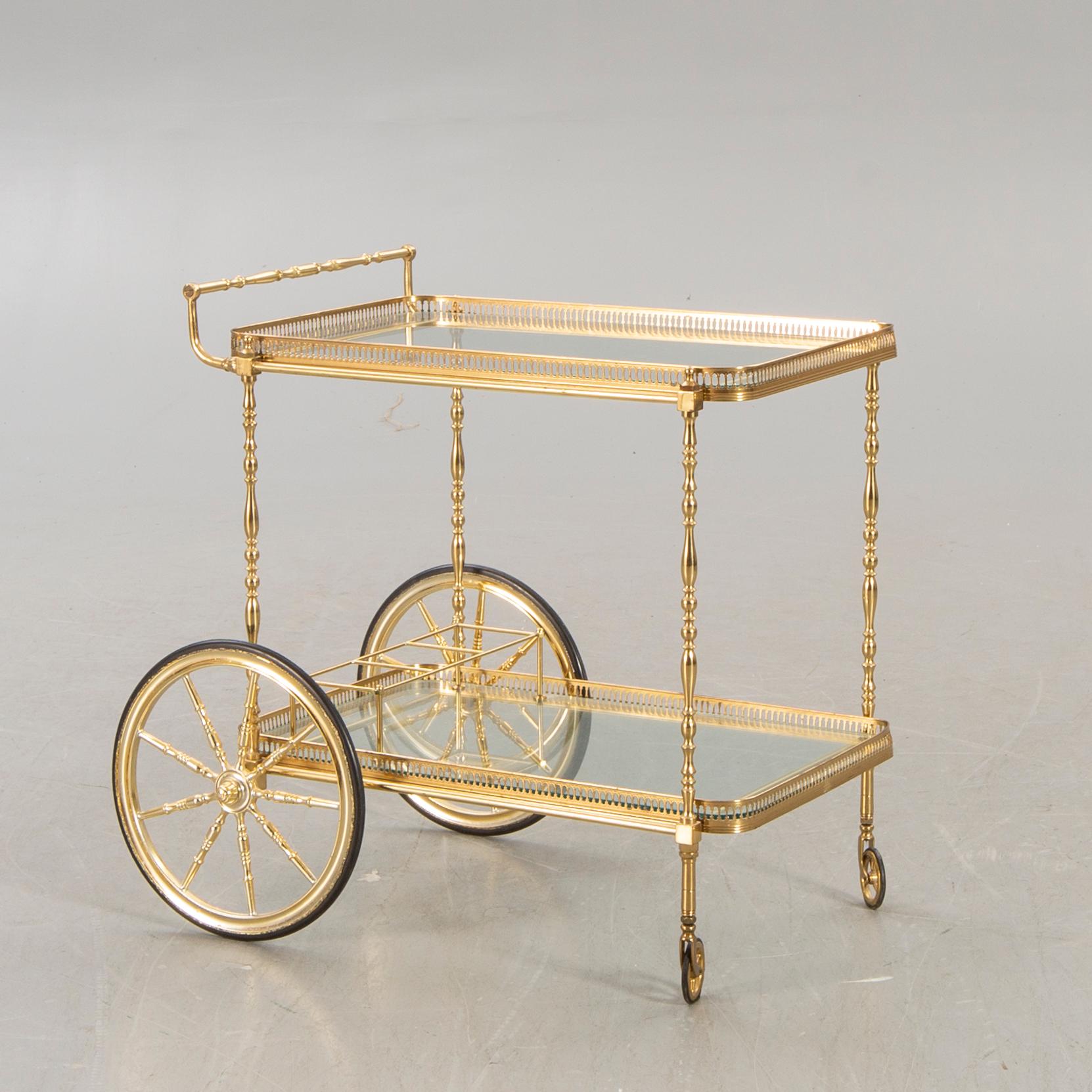 Serveringsvagn/Drinkvagn, 1900-talets mitt.