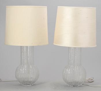 BORDSLAMPOR, ett par, glas, Timo Sarpaneva, Lilyx, Finland.