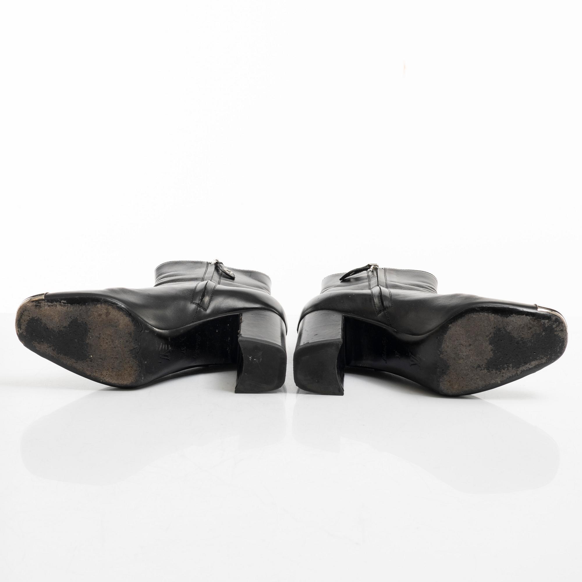 Louis Vuitton, stövletter, ett par, storlek 37.