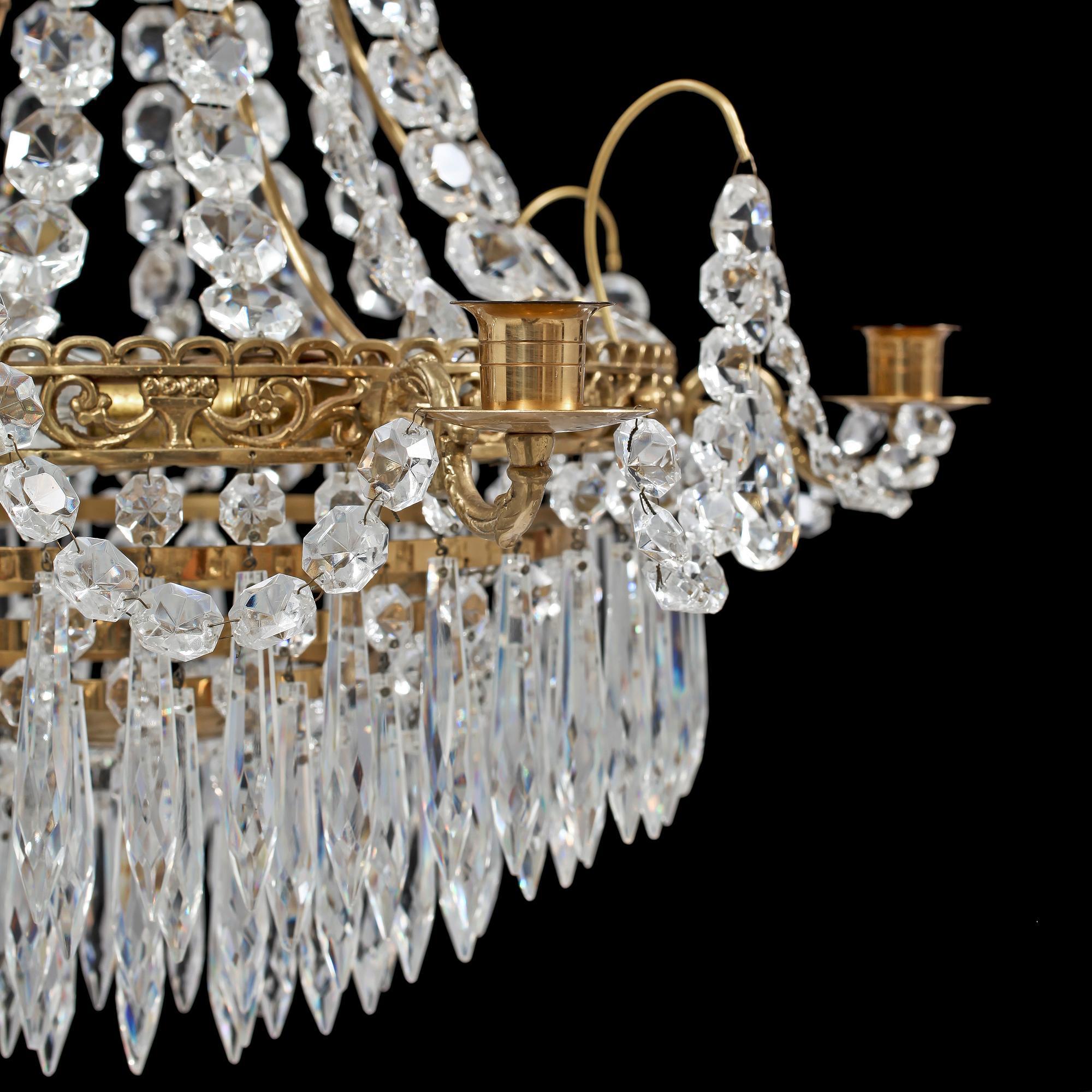 LJUSSKRONA, gustaviansk stil, 1900-talets andra hälft.