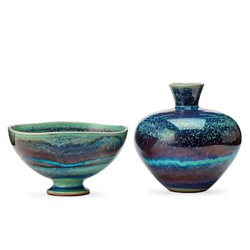 191. Berndt Friberg, a stoneware vase and a bowl, Gustavsberg studio 1973-75.