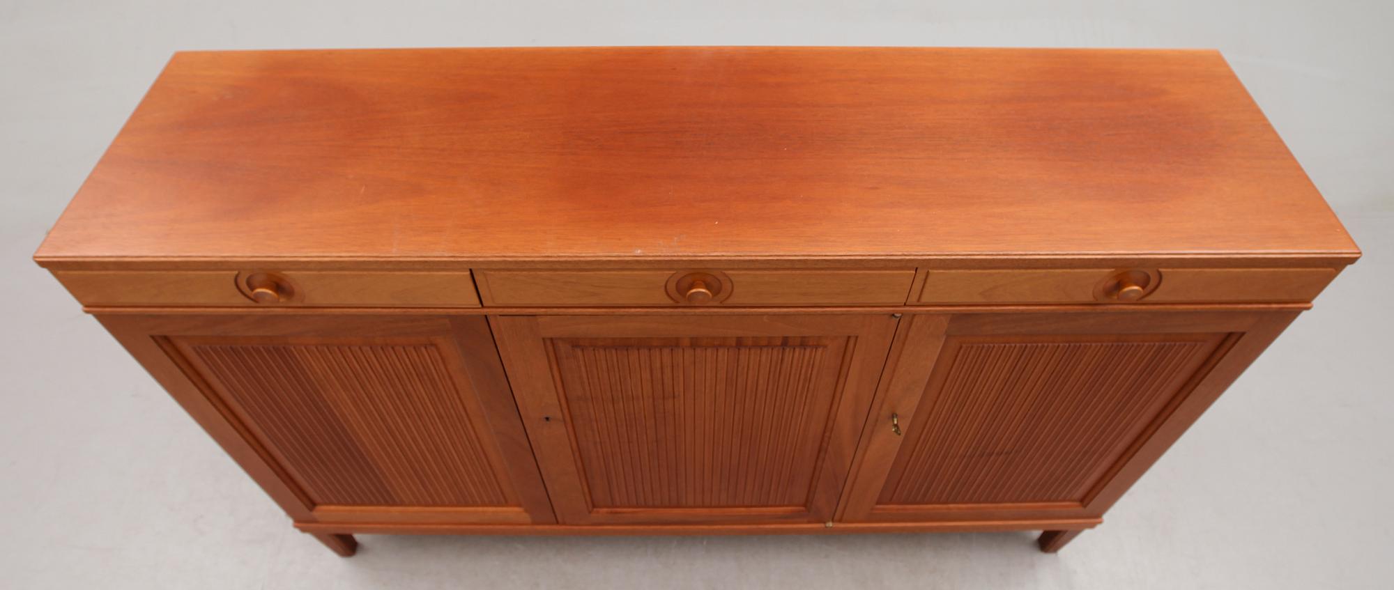SIDEBOARD, "Herrgården", Carl Malmsten, 1900-talets mitt.