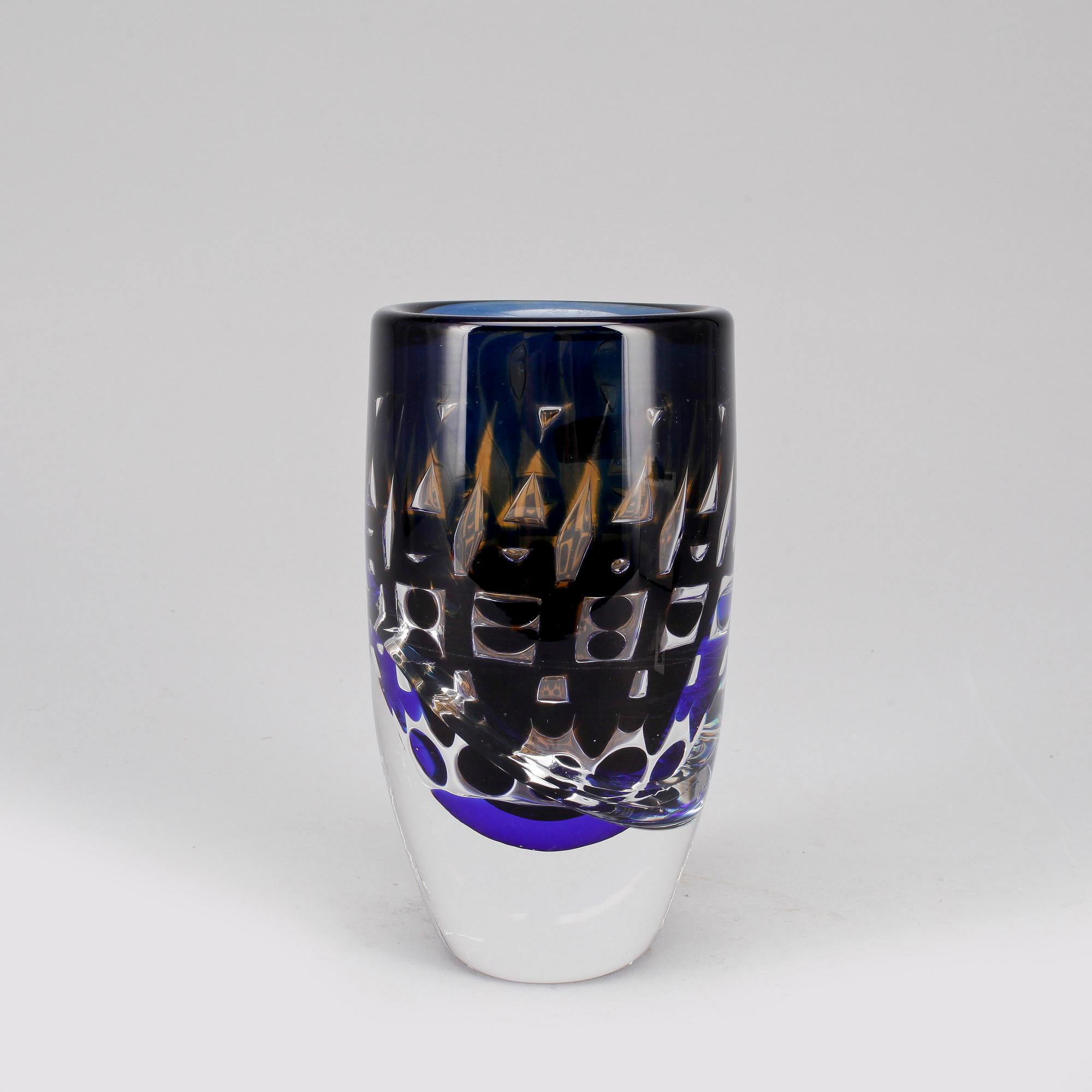 VAS, glas, Ariel, Ingeborg Lundin, Orrefors, 1974.