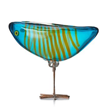 37. Alessandro Pianon, a "Pulcino" glass sculpture of a bird, Vistosi, Italy, 1960s.