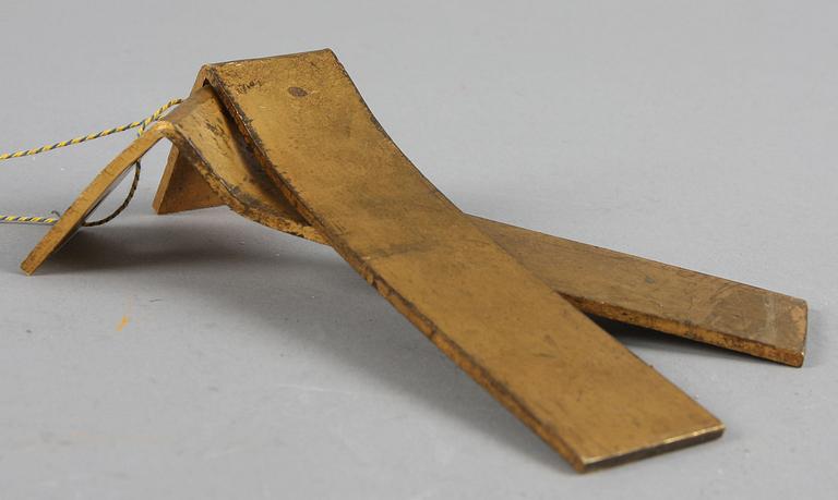 ELDHUNDAR, ett par, förgylld brons och järn, Louis XVI-stil, Frankrike, 1800-talets slut.