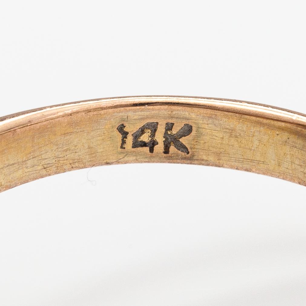 Ring, 9K guld, odlade pärlor, rubiner och safirer.