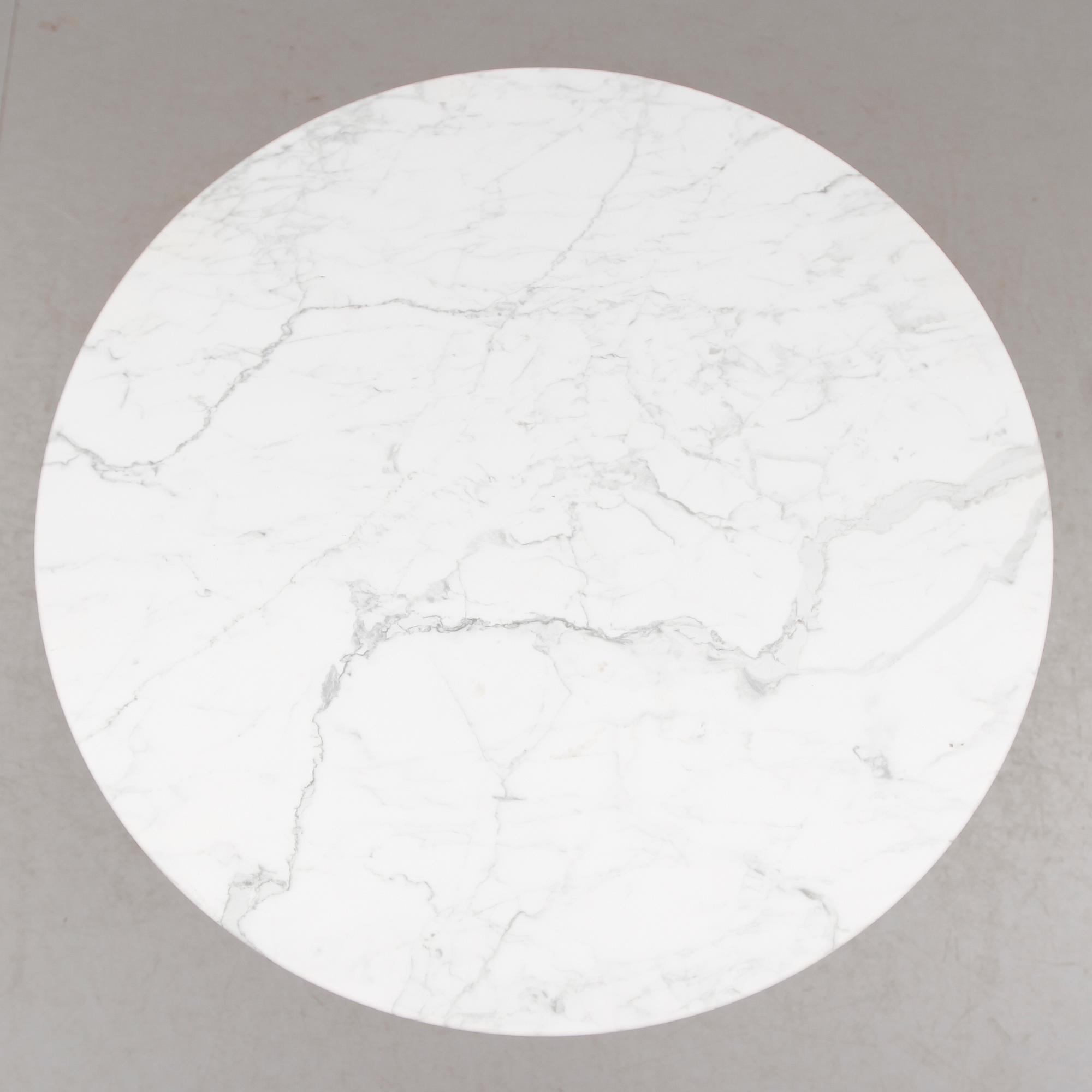 TRÄDGÅRDSBORD, 1900-/2000-tal.