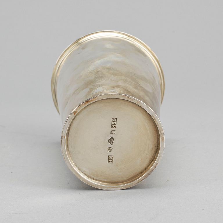 BÄGARE, silver, Georg Persson, Västerås 1962. Vikt 206 gram.