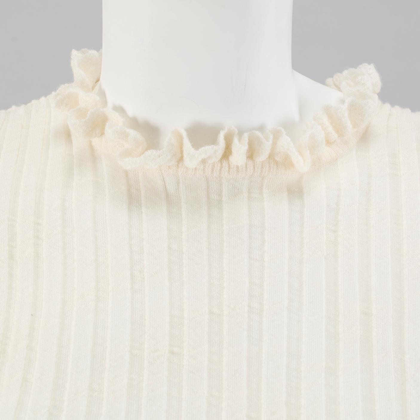 CHANEL, sweater, french size 40.