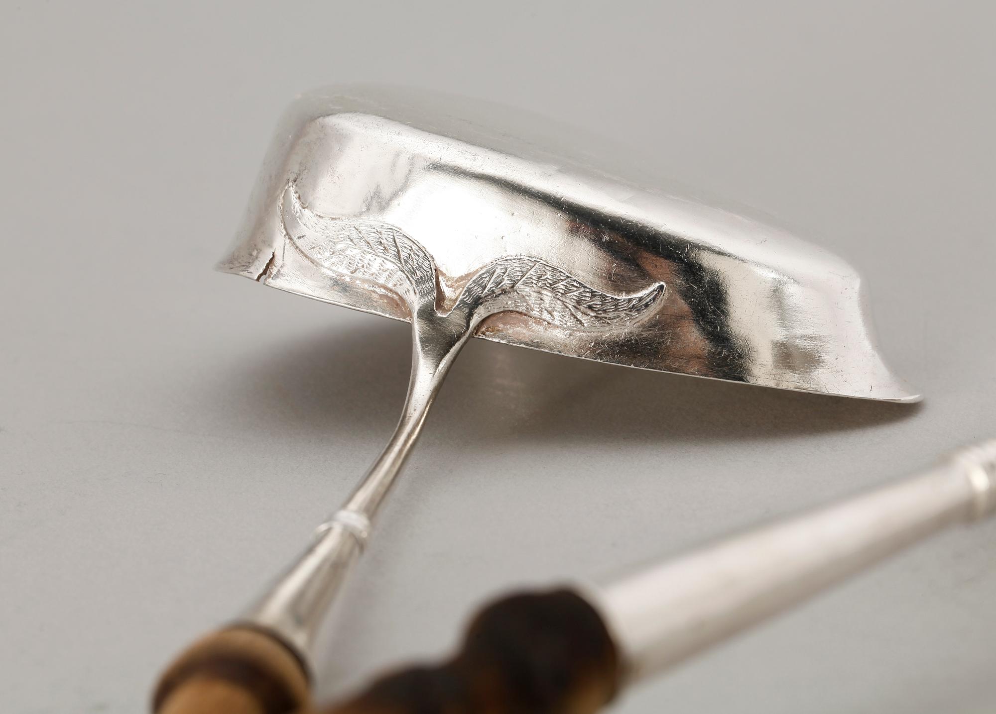 SOPPSLEVAR, 2 st, silver, bla Olof Forsberg, Luleå 1818.