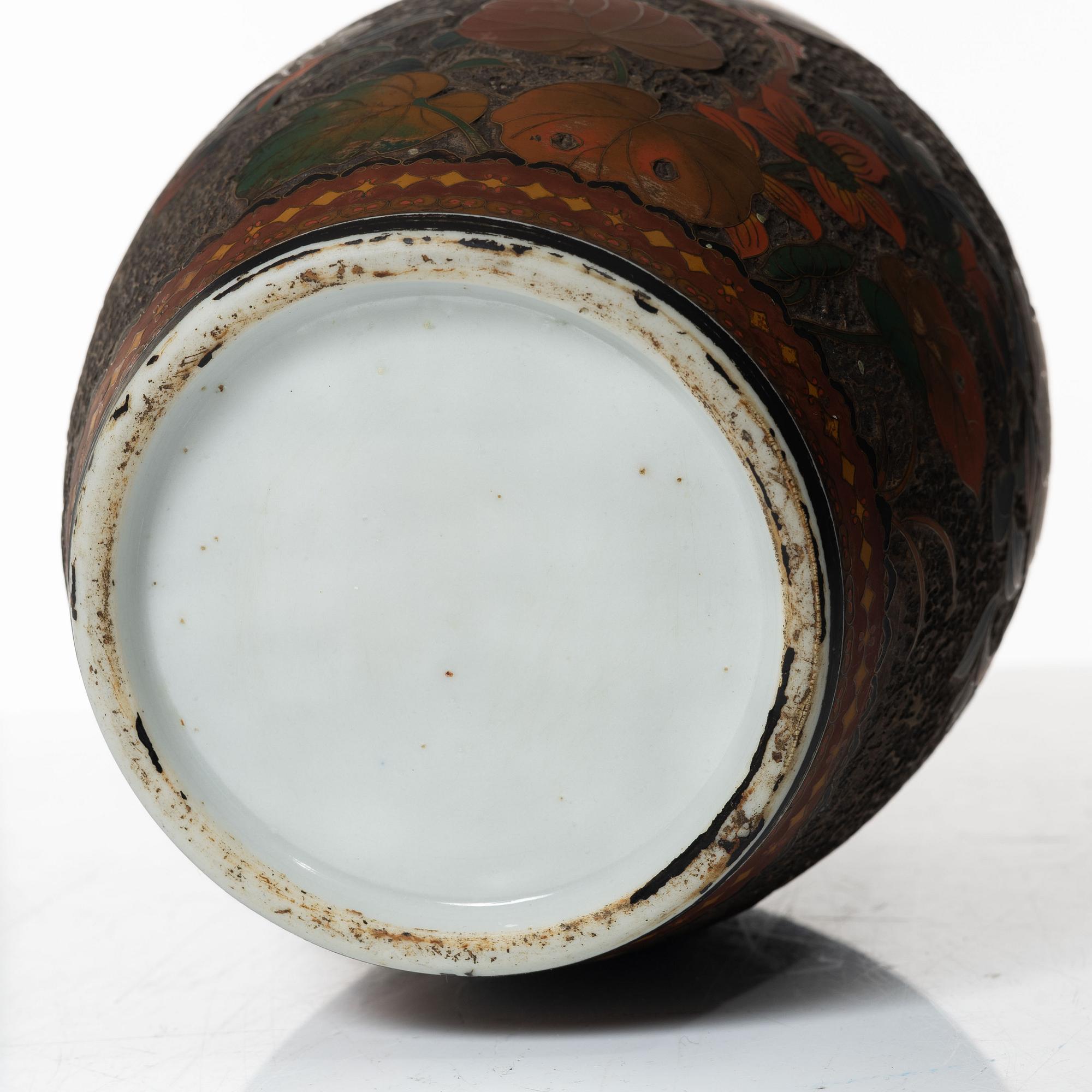 Vas, cloisonné på porslin, Japan, Meiji (1868-1912).