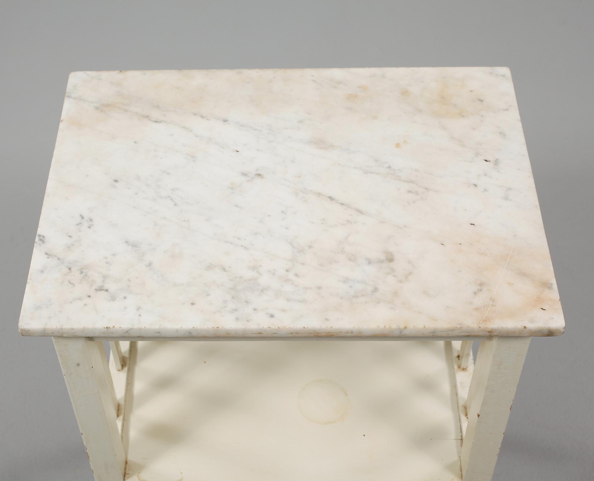 NATTDUKSBORD, 1900-talets första del.