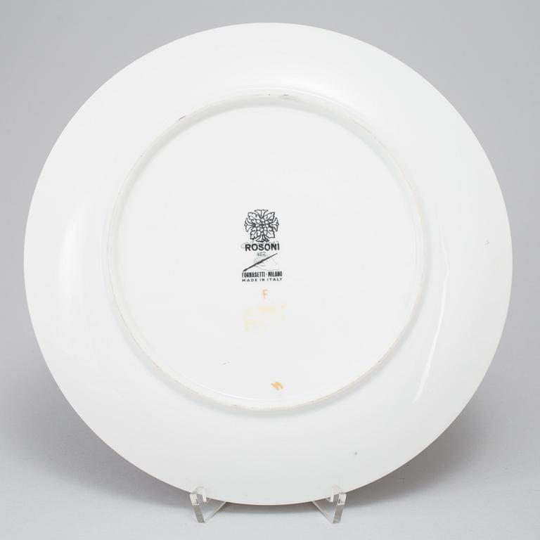 PIERO FORNASETTI, tallrik, porslin, "Rosoni", Milano, Italien.