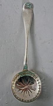 SOCKERSTRÖARE, silver, Petter Eneroth, 1794. Ca 50 g.