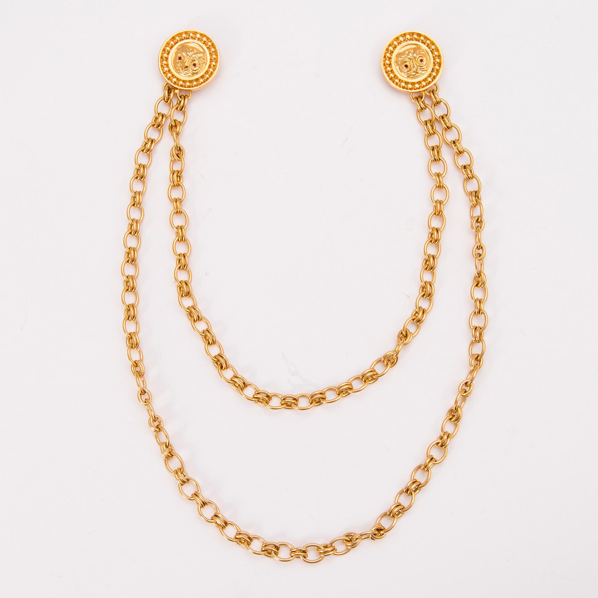 CHANEL, Vintage Double Chain Brooch.
