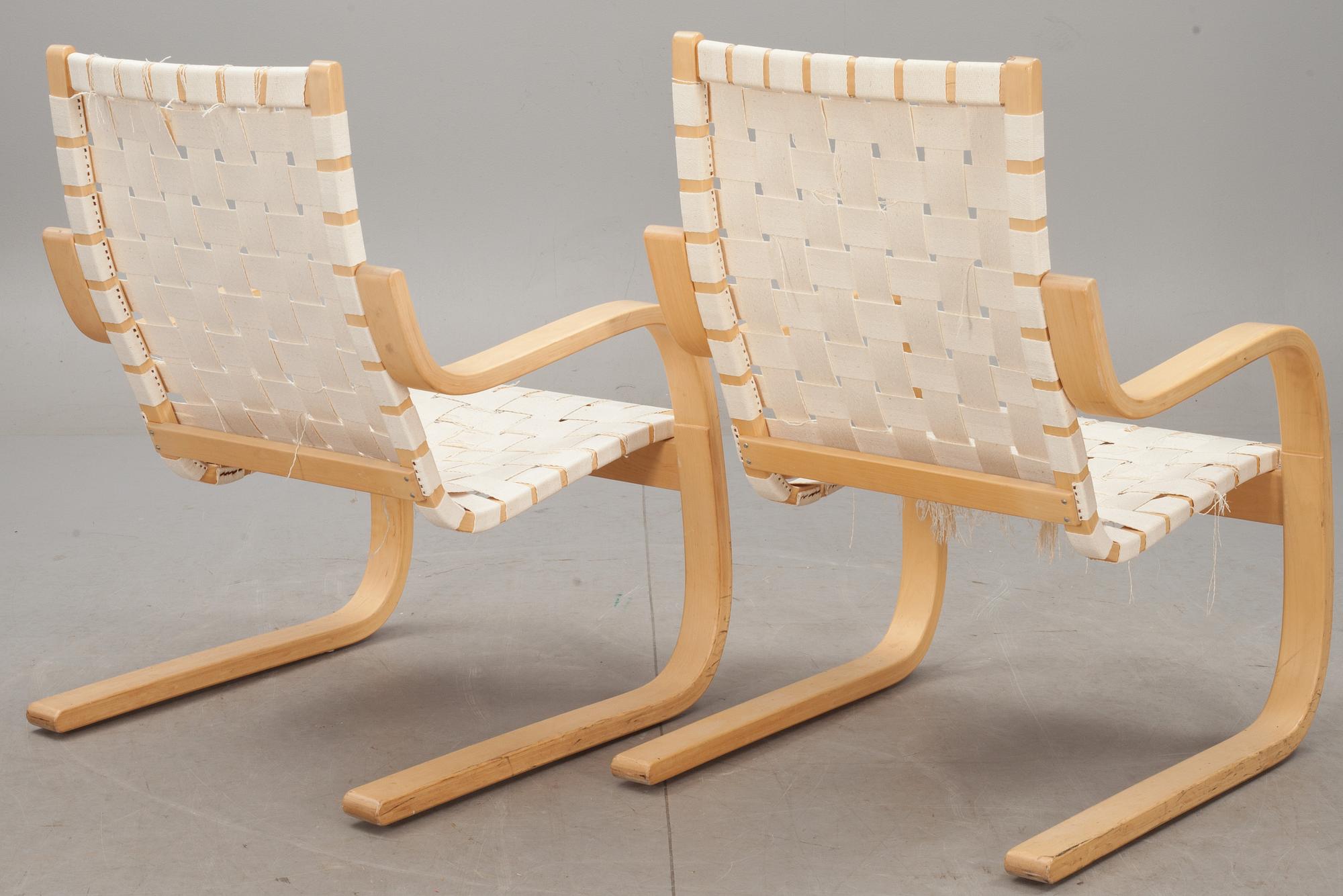 FÅTÖLJER, ett par, "Modell 406", Alvar Aalto, för Artek, Finland.