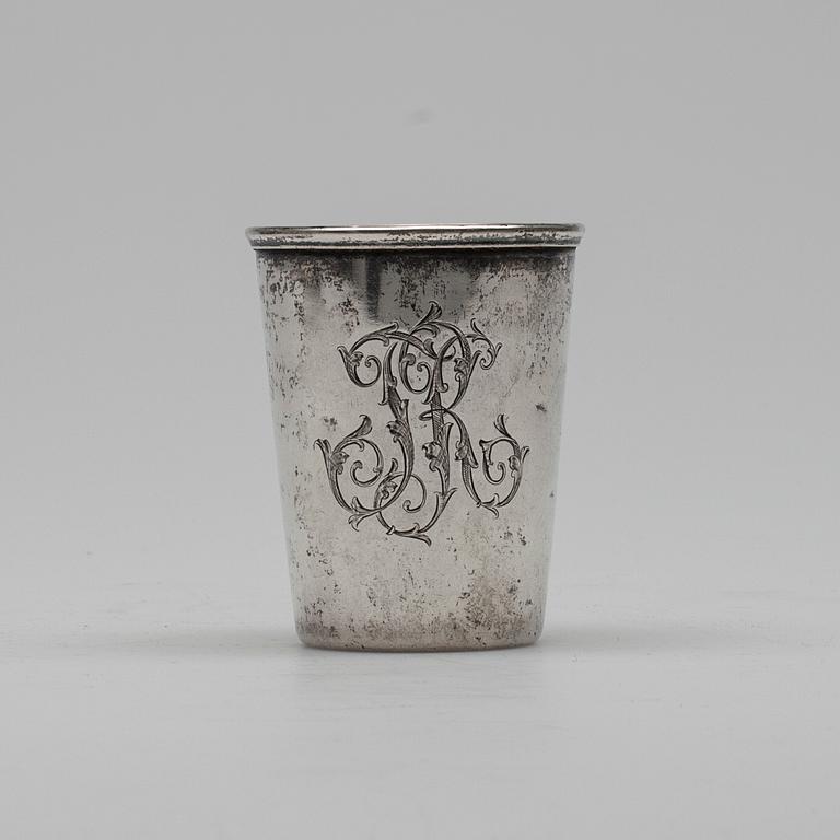 BÄGARE, silver, Morosov, S:t Petersburg 1892. Vikt 94 g.