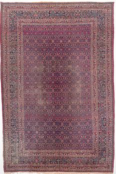 Carpet, Kirman, antique/semi-antique, approx. 560 x 375 cm.