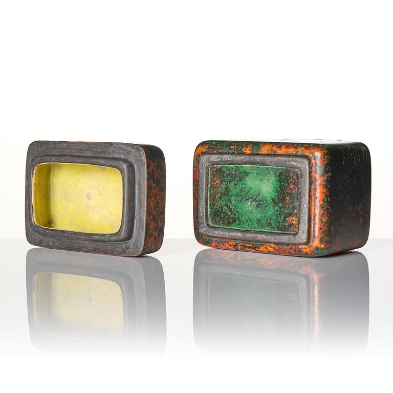 Hans Hedberg, a set of two faience boxes, Biot, France.