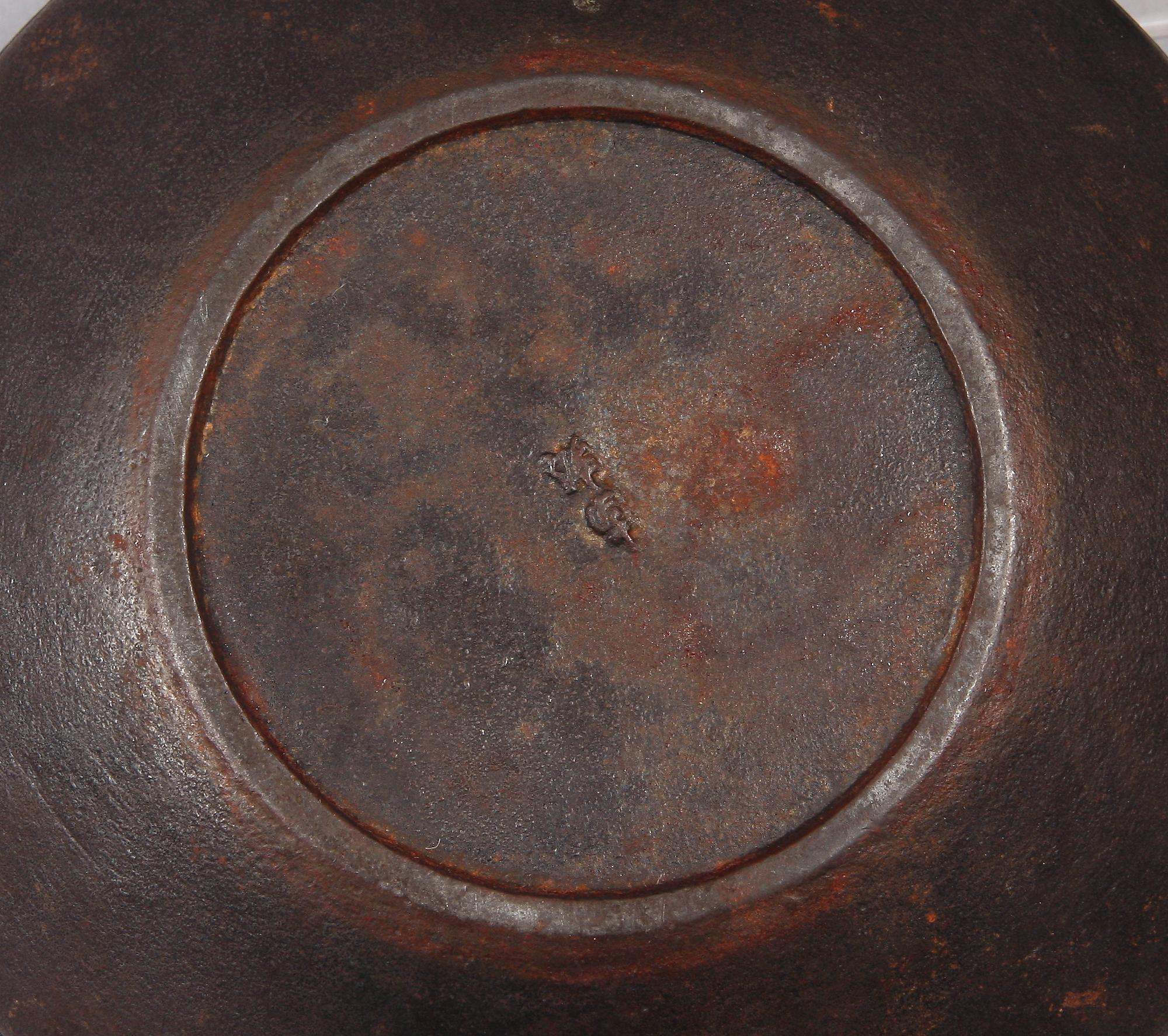 RÖKELSEKAR, järn, Kina.