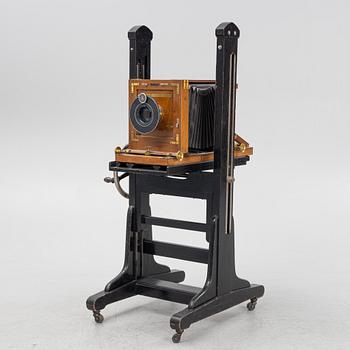 Large format camera, Stölten & Simmonsen Photographic Magazine Malmö, around 1900.