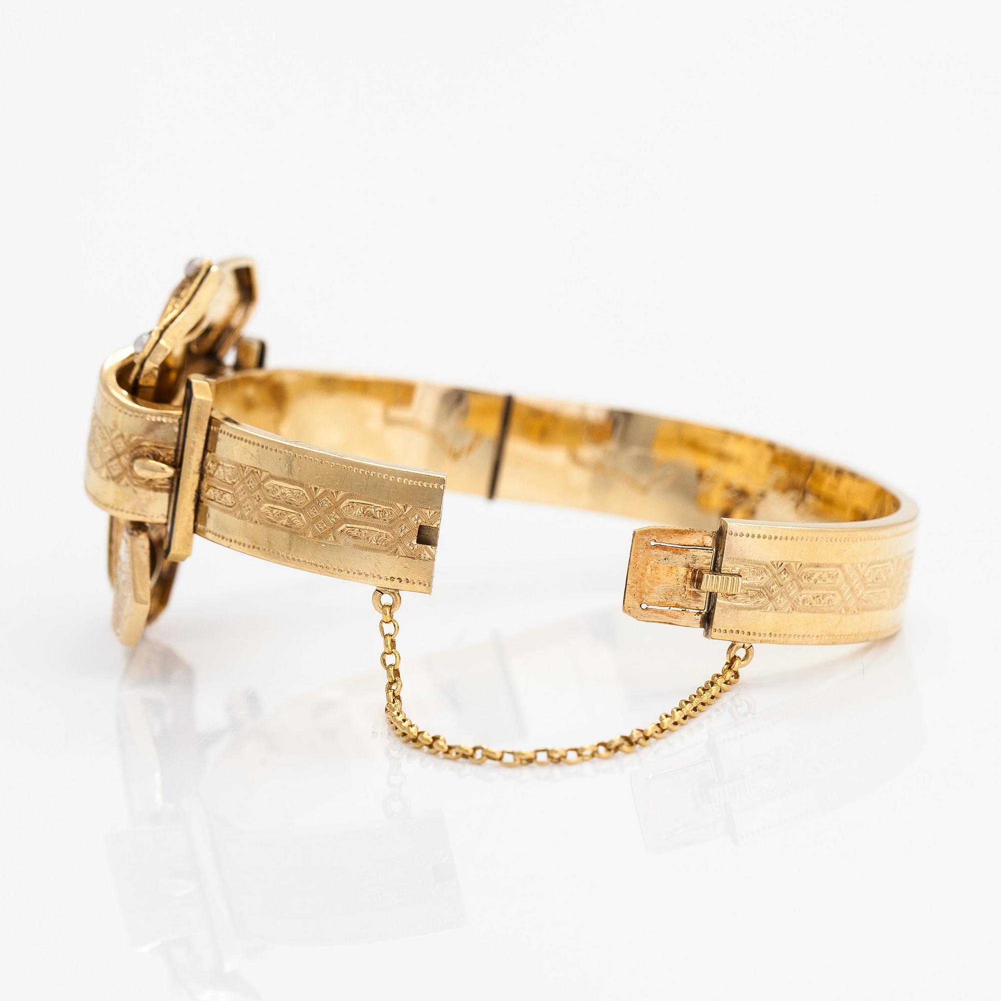 An 18K gold bracelet, with half-pearls, G. Dahlgren & Co Malmö 1882.