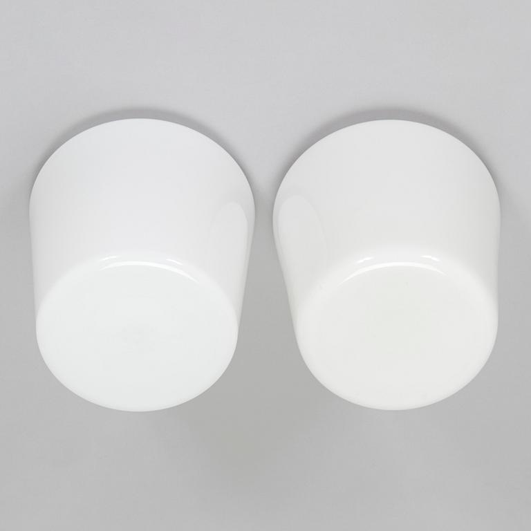 Paavo Tynell, a pair of mid-20th-century '80112-15' ceiling lights for Idman.