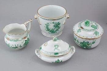 48 pieces of porcelain tableware from Herend, model "Indian Basket", 20th century.