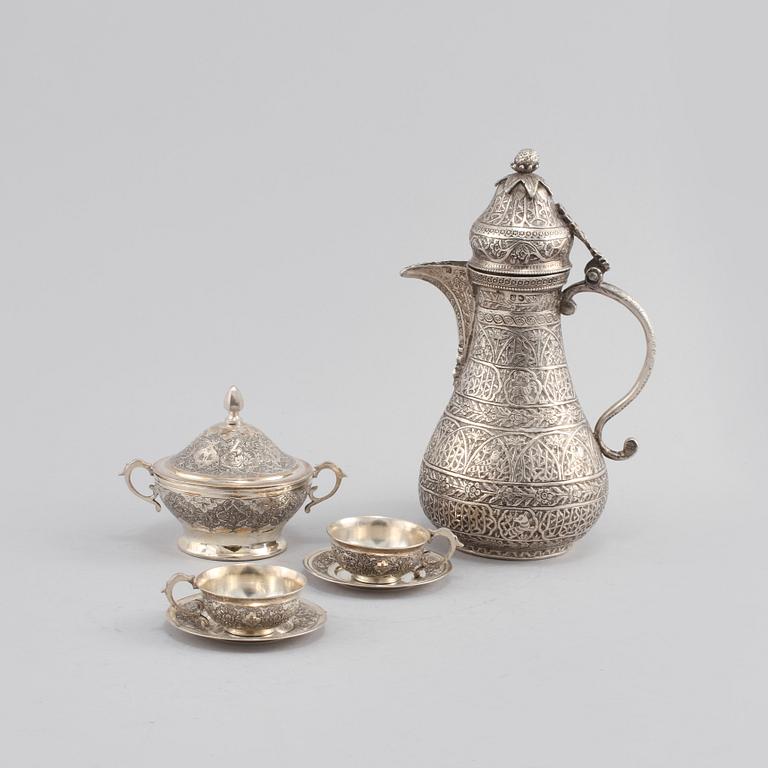 KAFFESERVIS, 4 delar, silver, orientalisk, 1900-tal, vikt 630 g.