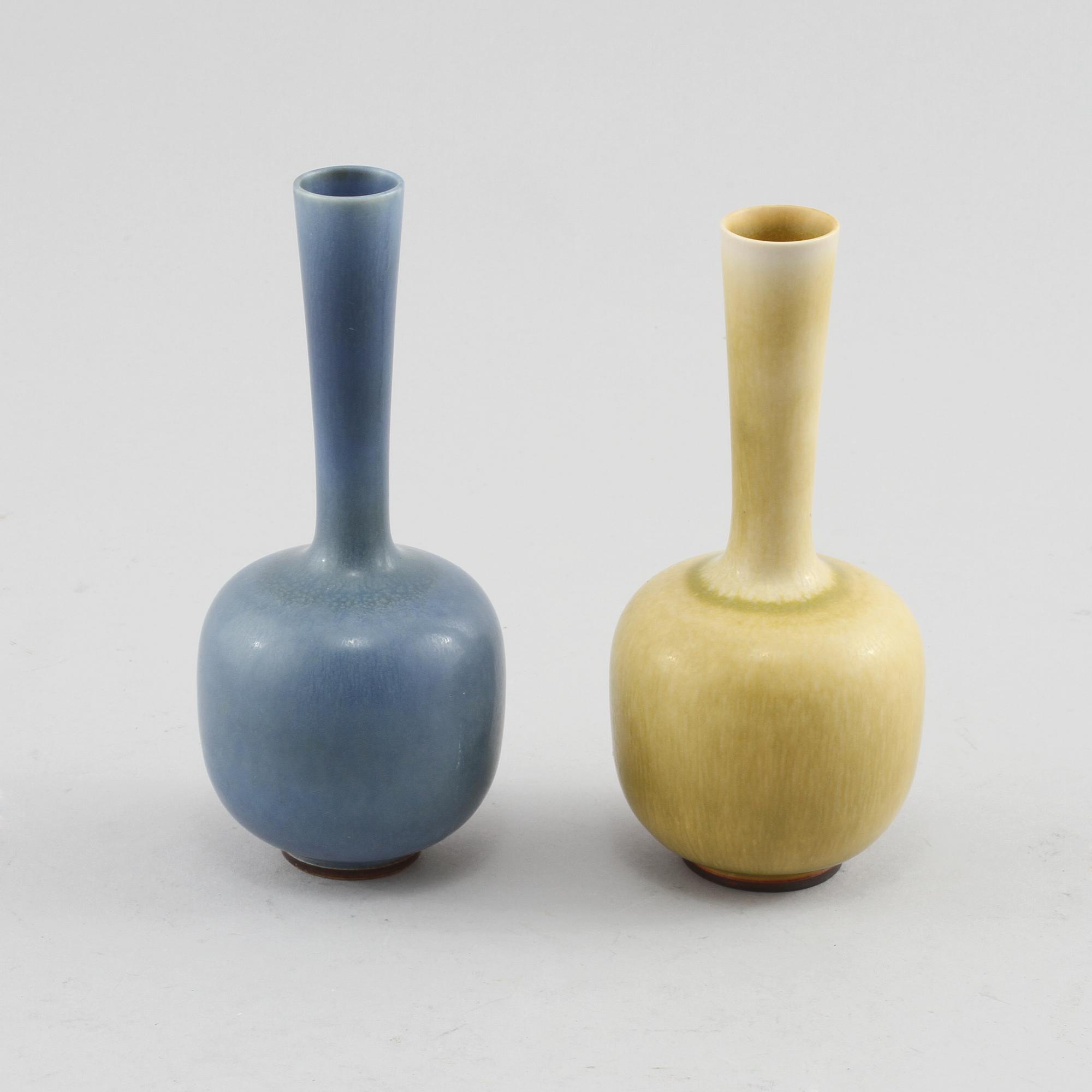 VASER, 2 st, stengods, Berndt Friberg, Gustavsberg, 1955.