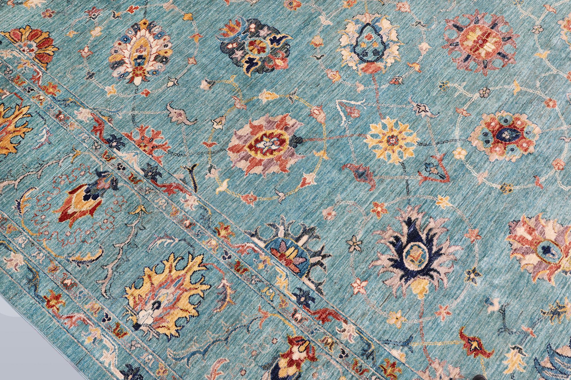 A carpet, Ziegler design, approx. 370 x 277 cm.