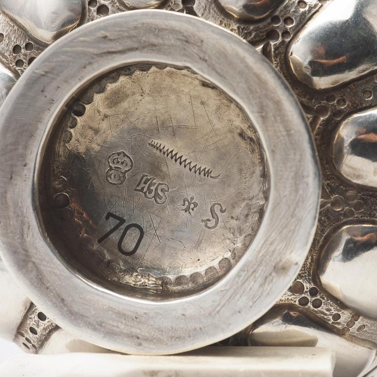 A Swedish 18th century parcel-gilt silver brandy bowl, mark of Hans Jacob Schmit, Karlskrona 1718.