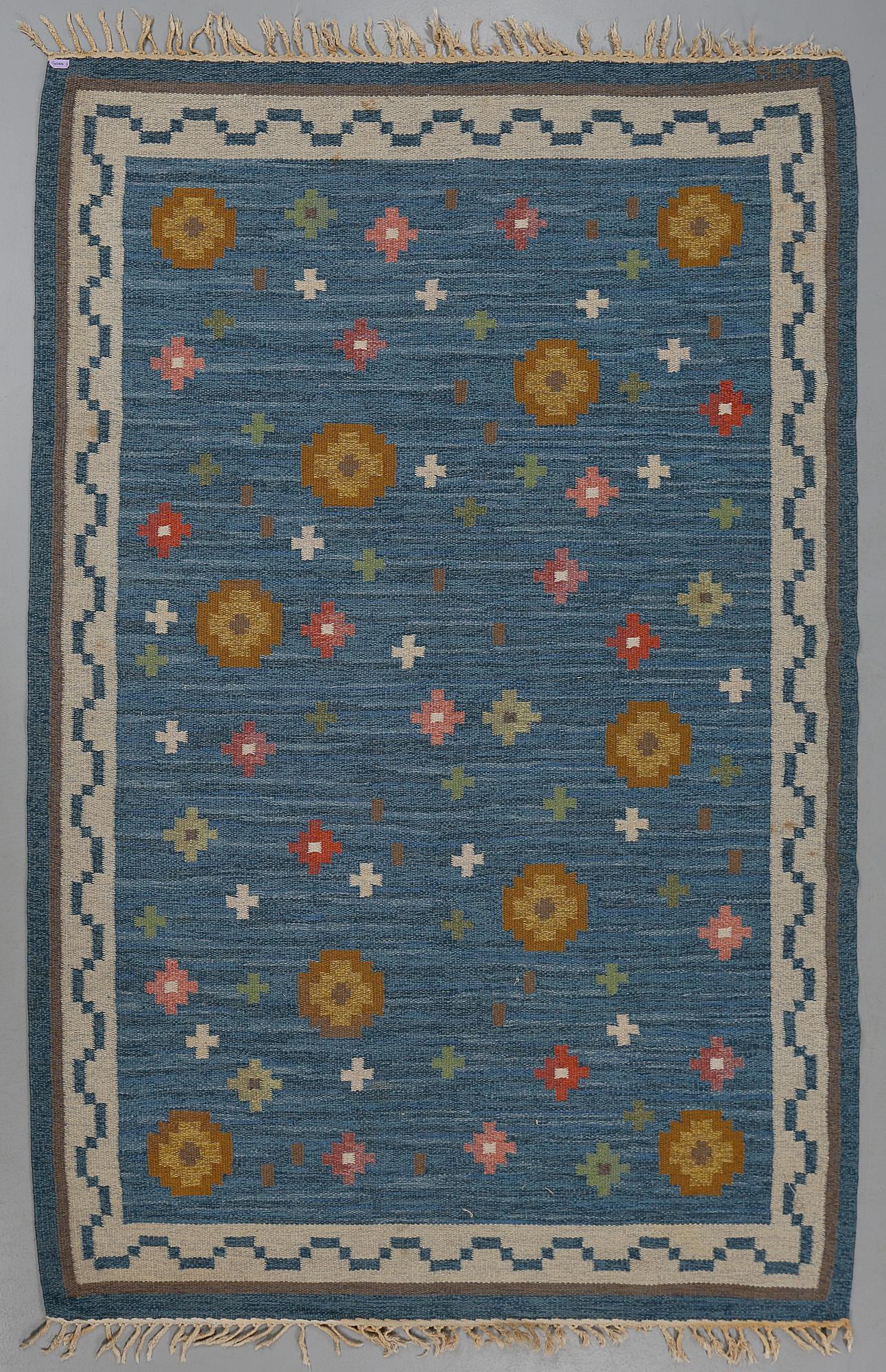 MATTA, rölakan, signerad AGS, trol Anna-Greta Sjöqvist, 250 x 166 cm.