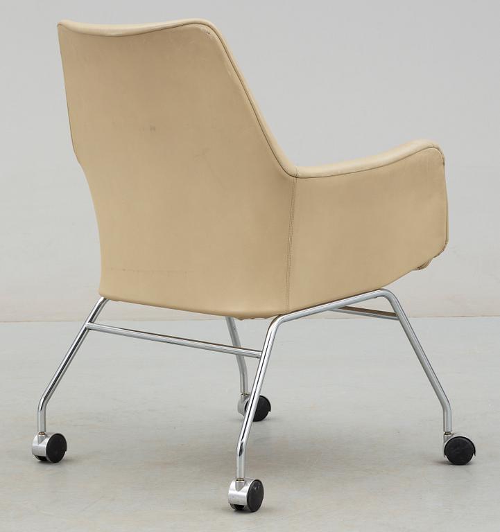 FÅTÖLJ, "Mirja", Bruno Mathsson, DUX, 1900-talets slut.