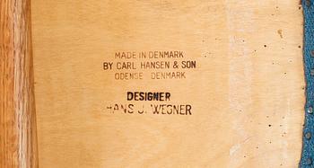 STOLAR, 3 st, Hans J Wegner för Carl Hansen & son, Danmark 1950-60-tal.