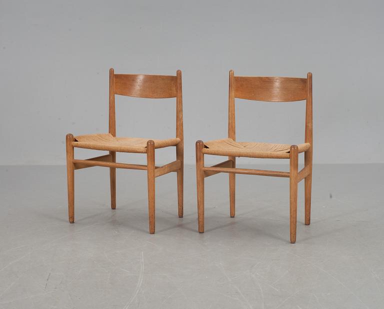 STOLAR, ett par, "CH 36", Hans J Wegner, Carl Hansen, 1900-talets andra hälft.