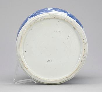 URNA, porslin, Kanxi, Kina 1600/1700-tal.